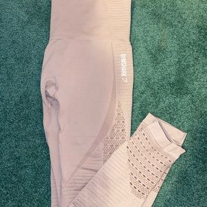 OG energy seamless gymshark leggings (small)